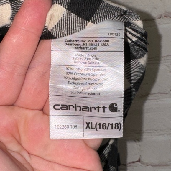 CARHARTT Black and White Plaid Flannel Button Down Size XL - Picture 3 of 7